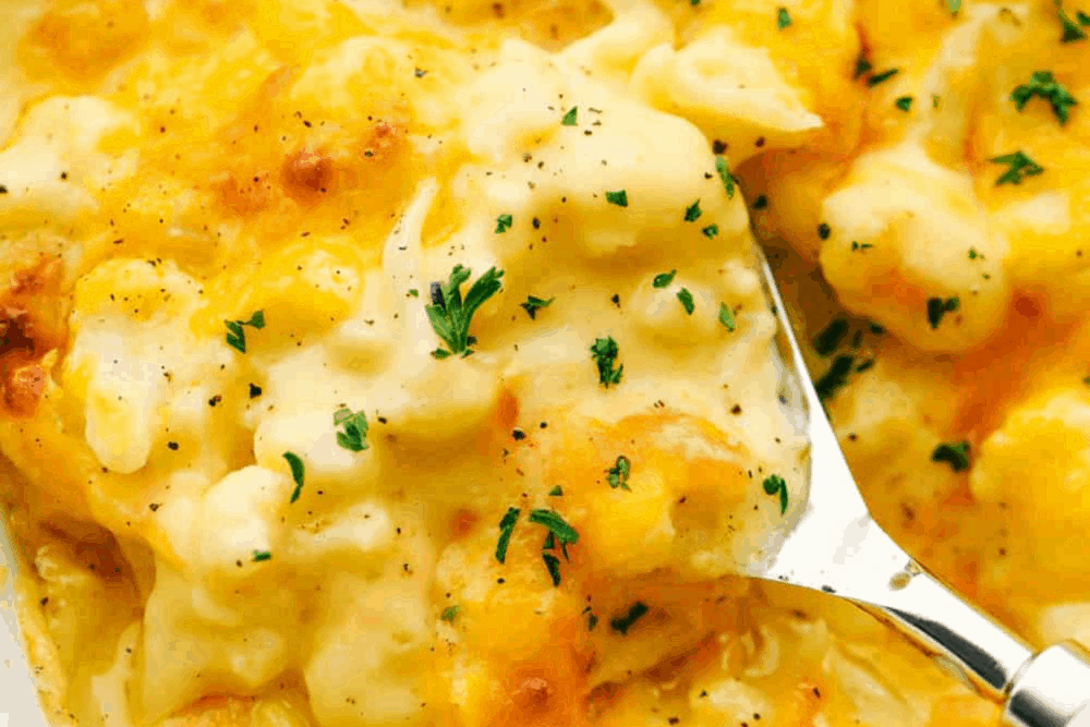 Baked Cauliflower Mac and Cheese (Low Carb and Keto Friendly!)