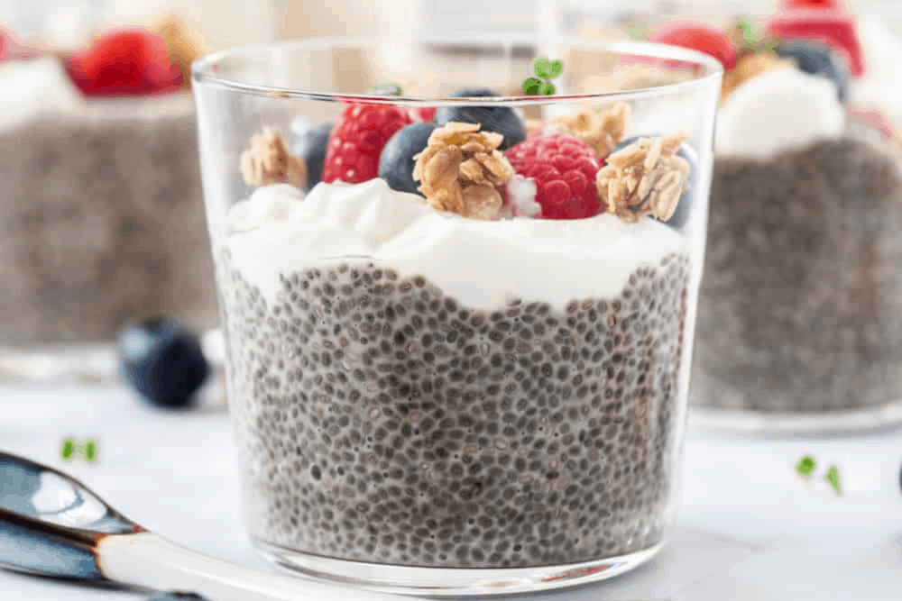Easy Chia Pudding {Only 3 Ingredients}