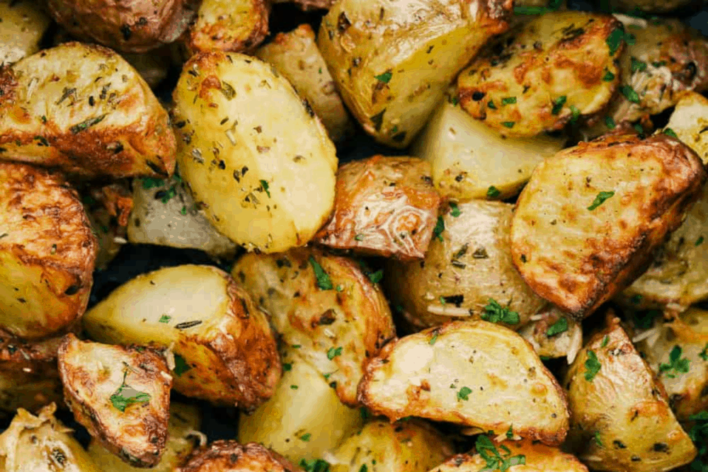 Air Fryer Potatoes {The BEST "Roasted" Potaotes}
