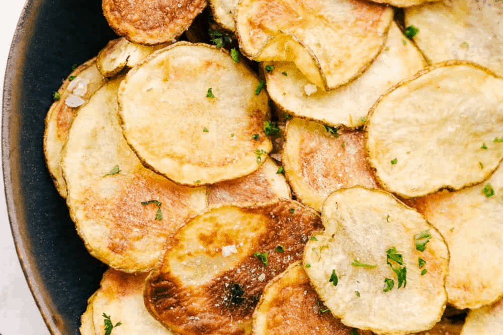 Crispy Air Fryer Potato Chips {Only 3 Ingredients}