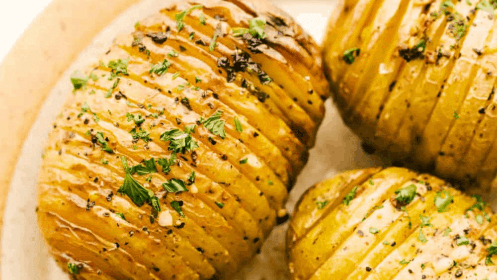 The Best Air Fryer Hasselback Potatoes