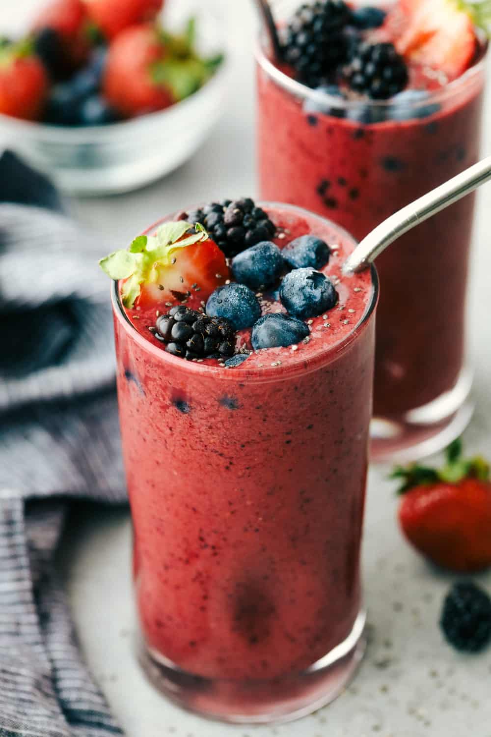 Simple Mixed Berry Smoothie Recipe