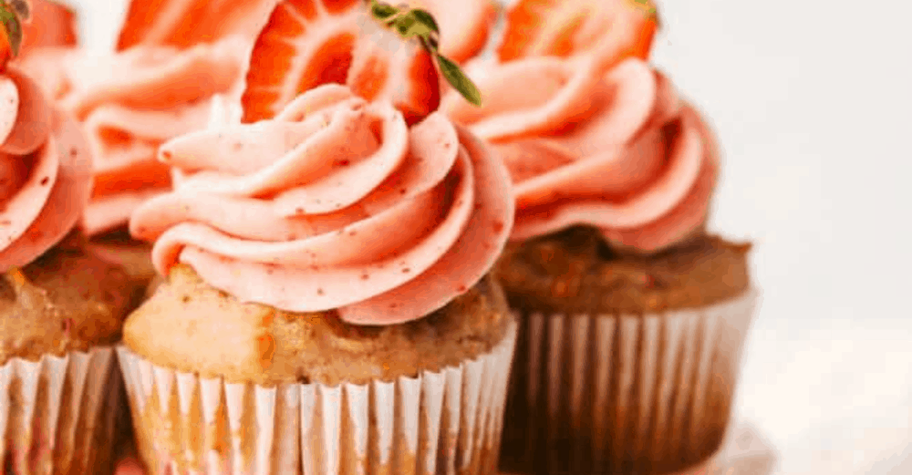 The Best Strawberry Cupcakes Recipe