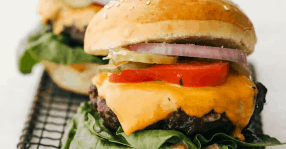 How to Grill the Most Amazing Beef Burger