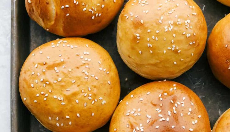 Easy Homemade Hamburger Buns Recipe