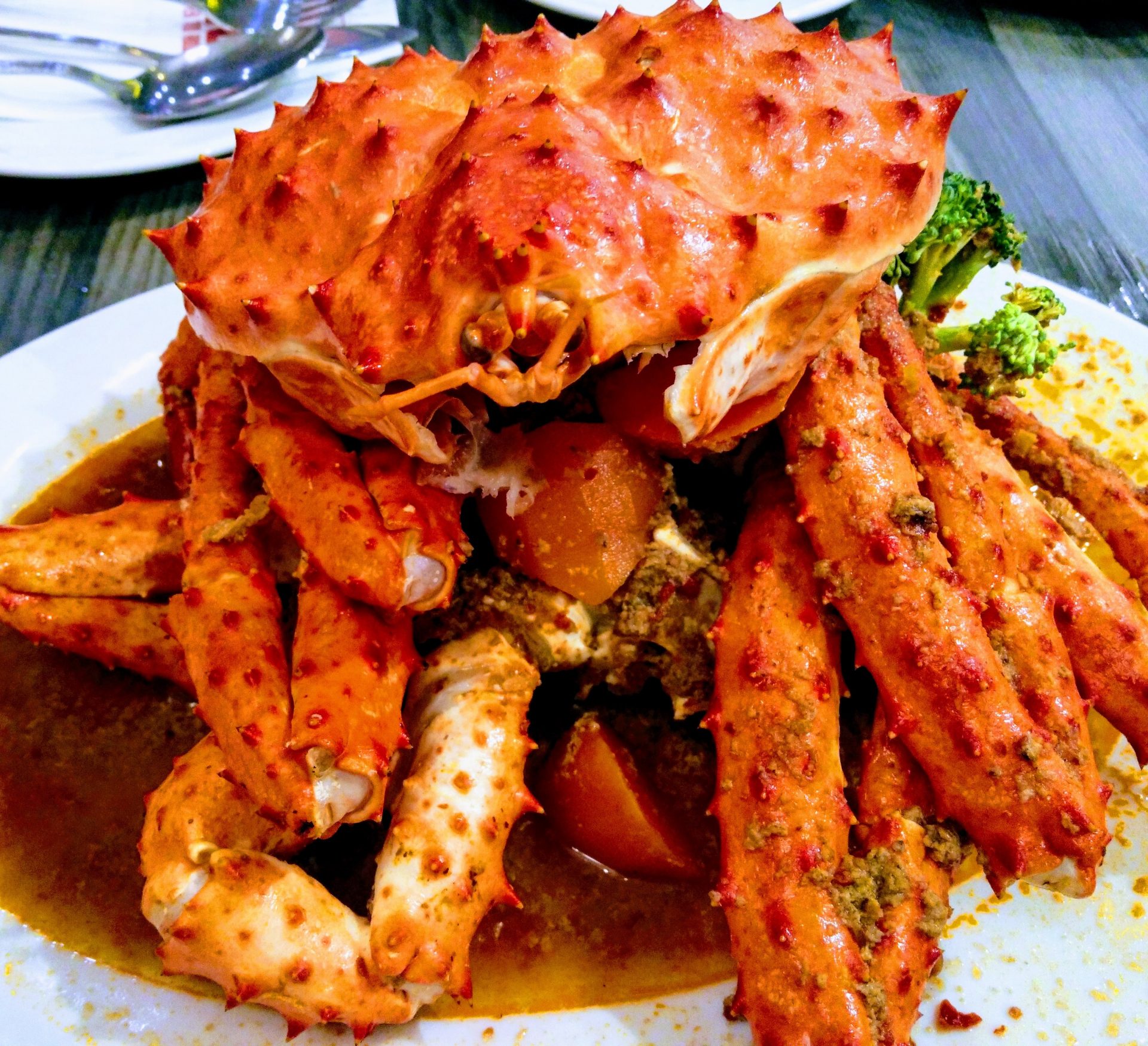 Should You Get King Crab or Snow Crab for Your Next Party?