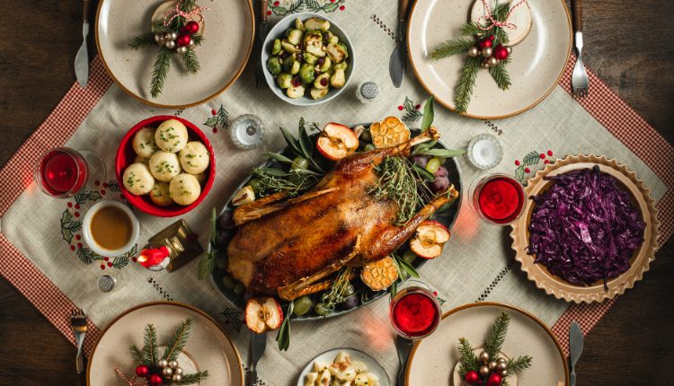 3 Easy Christmas Dinner Recipes for a Home Celebration